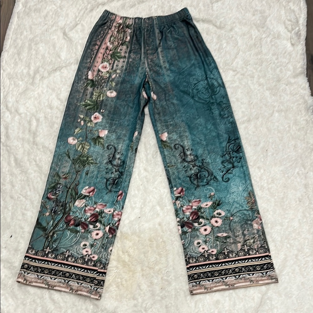 Stylish Teal and Pink Patterned Pants